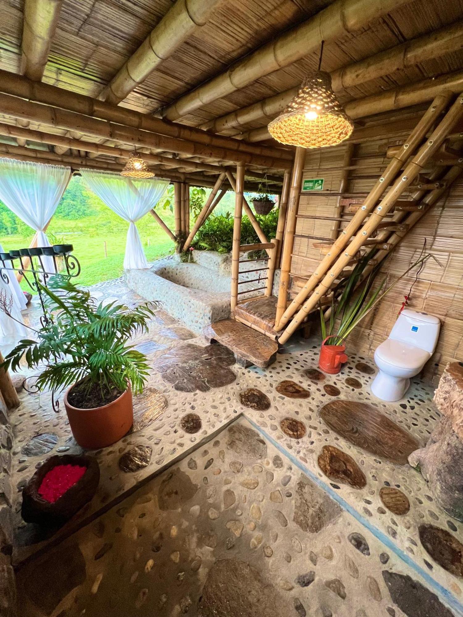 سانتا روزا دي كابال La Herradura Lodge المظهر الخارجي الصورة
