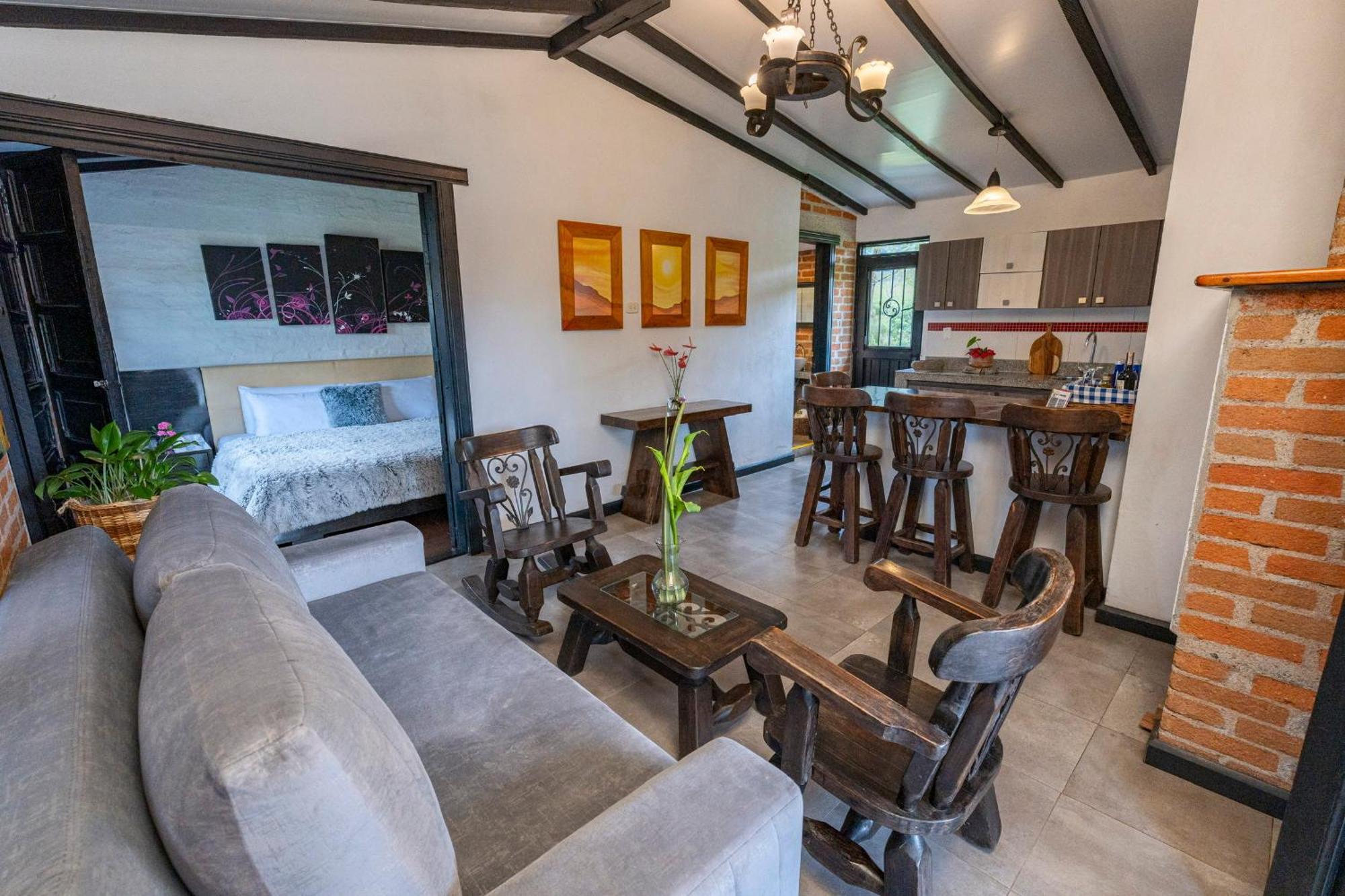 سانتا روزا دي كابال La Herradura Lodge المظهر الخارجي الصورة